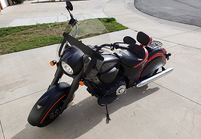 Indian - Chief Seat - Red Inlays with Studs