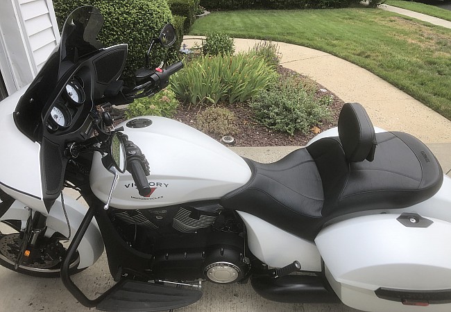 Victory - Cross Country Seat